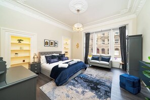 3 chambres, fer et planche à repasser, Wi-Fi gratuit, draps fournis