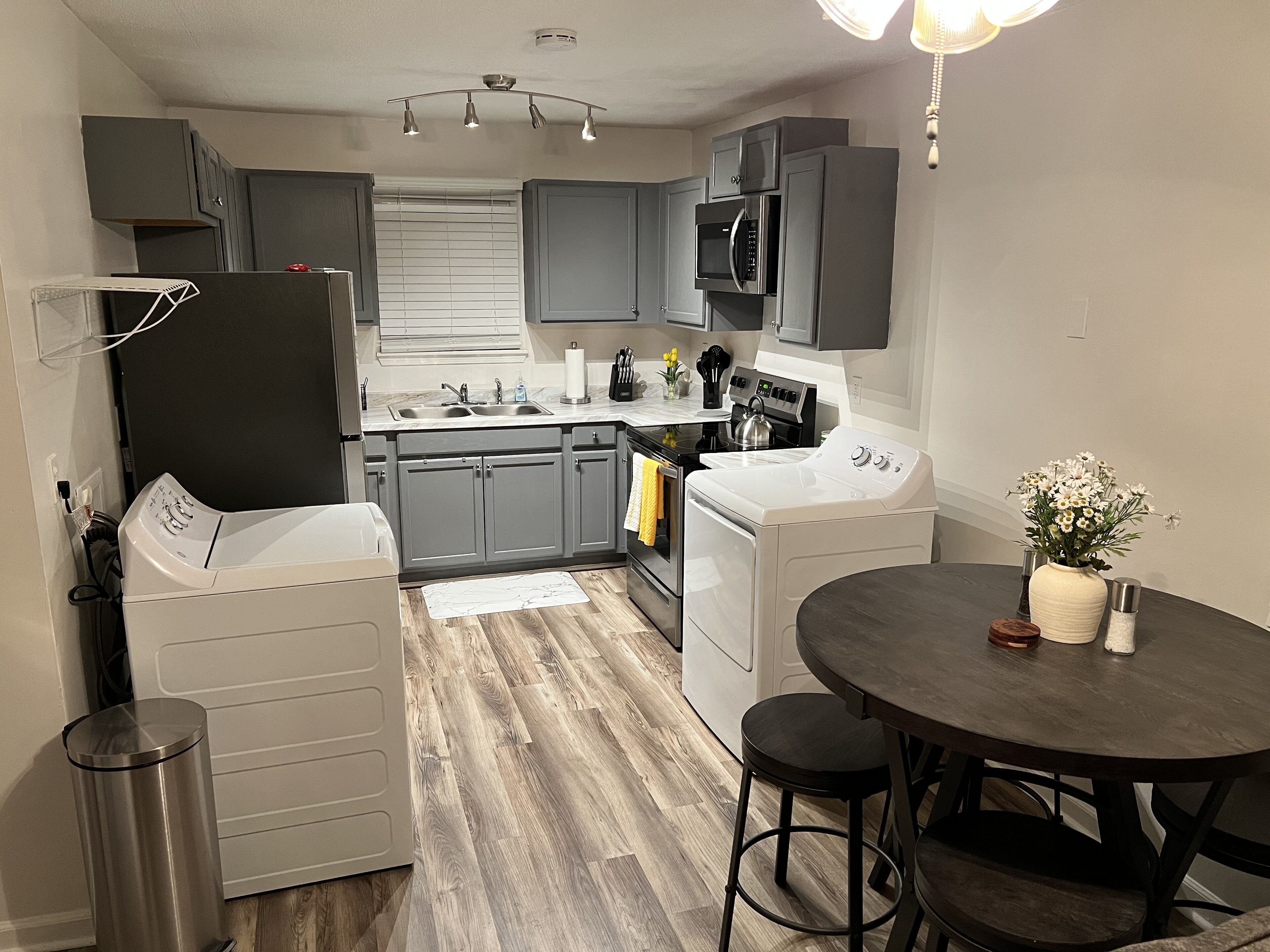 微波炉、烤箱、炉灶、洗碗机