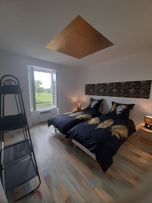 4 Schlafzimmer, Bügeleisen/Bügelbrett, kostenloses WLAN, Bettwäsche