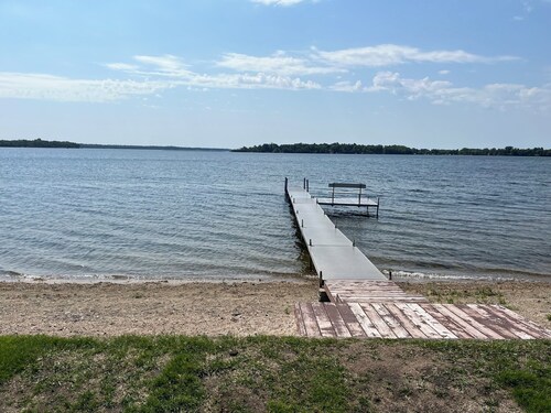 Stupendous Lake Ida Home on the Water and close to Carlos Creek Winery. Lic2061