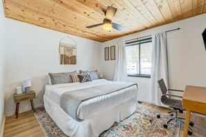 3 bedrooms, Internet, bed sheets