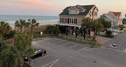 Holidays by the Sea Full House