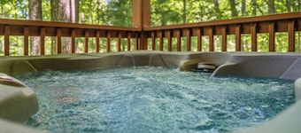 Romantic Cabin w/ Sunset Views • Hot Tub • Near Gatlinburg