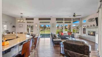 Televisión, chimenea