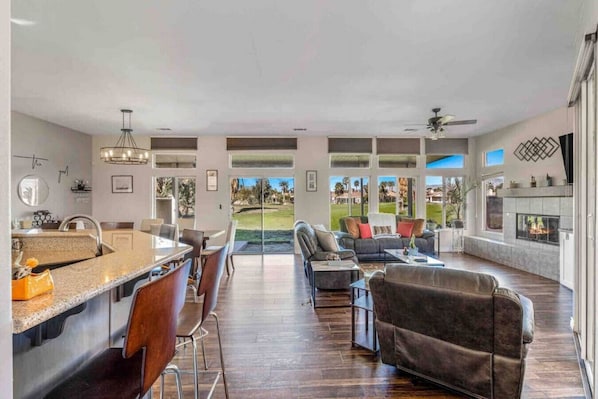 TV, fireplace - Lavish Desert Retrea · Lavish Desert Retreat - Pool/Spa - 2mi Coachella (Indio)