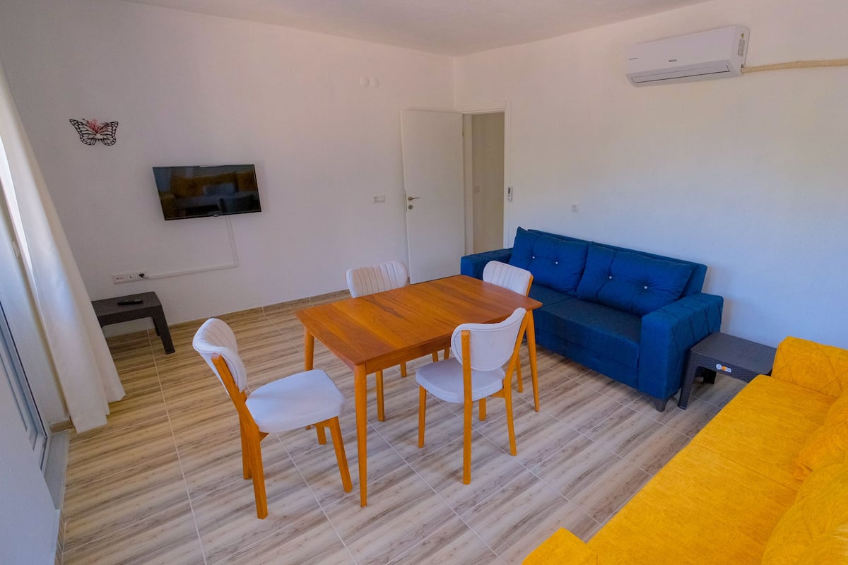 2 bedrooms, free WiFi