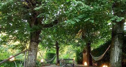UNE MAISON DE CAMPAGNE EN CENTRE VILLE