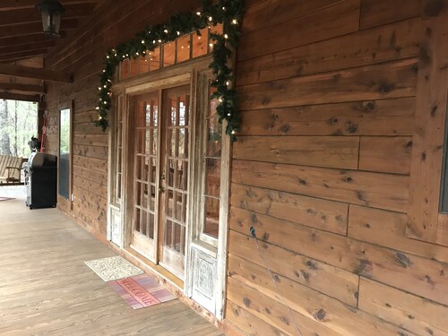 BOOK 4 ALABAMA FOOTBALL GAMES/AMAZING TWO STORY LOG CABIN/NEAR TOMBIGBEE RIVER