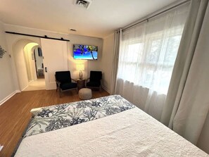 2 sovrum, strykjärn/strykbräda, gratis wi-fi och sängkläder