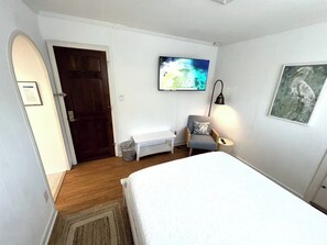 2 habitaciones, tabla de planchar con plancha y wifi gratis 
