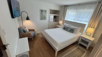 2 slaapkamers, een strijkplank/strijkijzer, gratis wifi, beddengoed