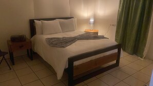 Basic Room | Wi-fi percuma, cadar katil 