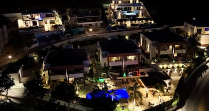 Xanadu Apartments at Blue Bay Golf & Beach Resort