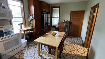 Microwave, oven, stovetop