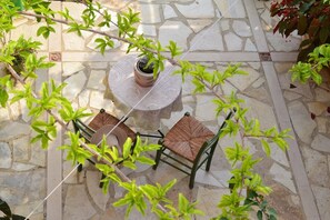 Terrace/patio - Our goal is to offer you the feeling of being in your own home! (Σύβοτα)