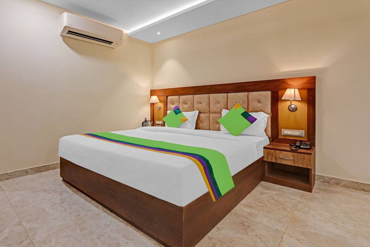 Habitación doble Deluxe | Escritorio y wifi gratis