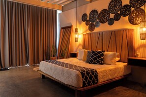 標準客房, 1 張特大雙人床 | 迷你吧、客房內保險箱、免費無線上網、床單