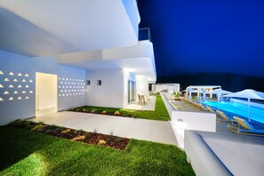 Elite VIP Suite, Outdoor Hot Tub | Terraço/pátio