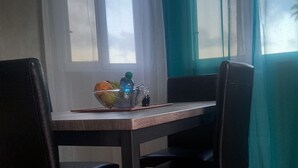 Economy Single Room | In-room dining - MJay's Place (Vieille Case)