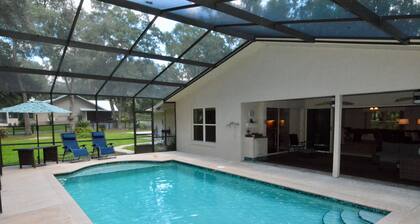 Peaceful Home 5 miles from WEC and 8 miles from Hits