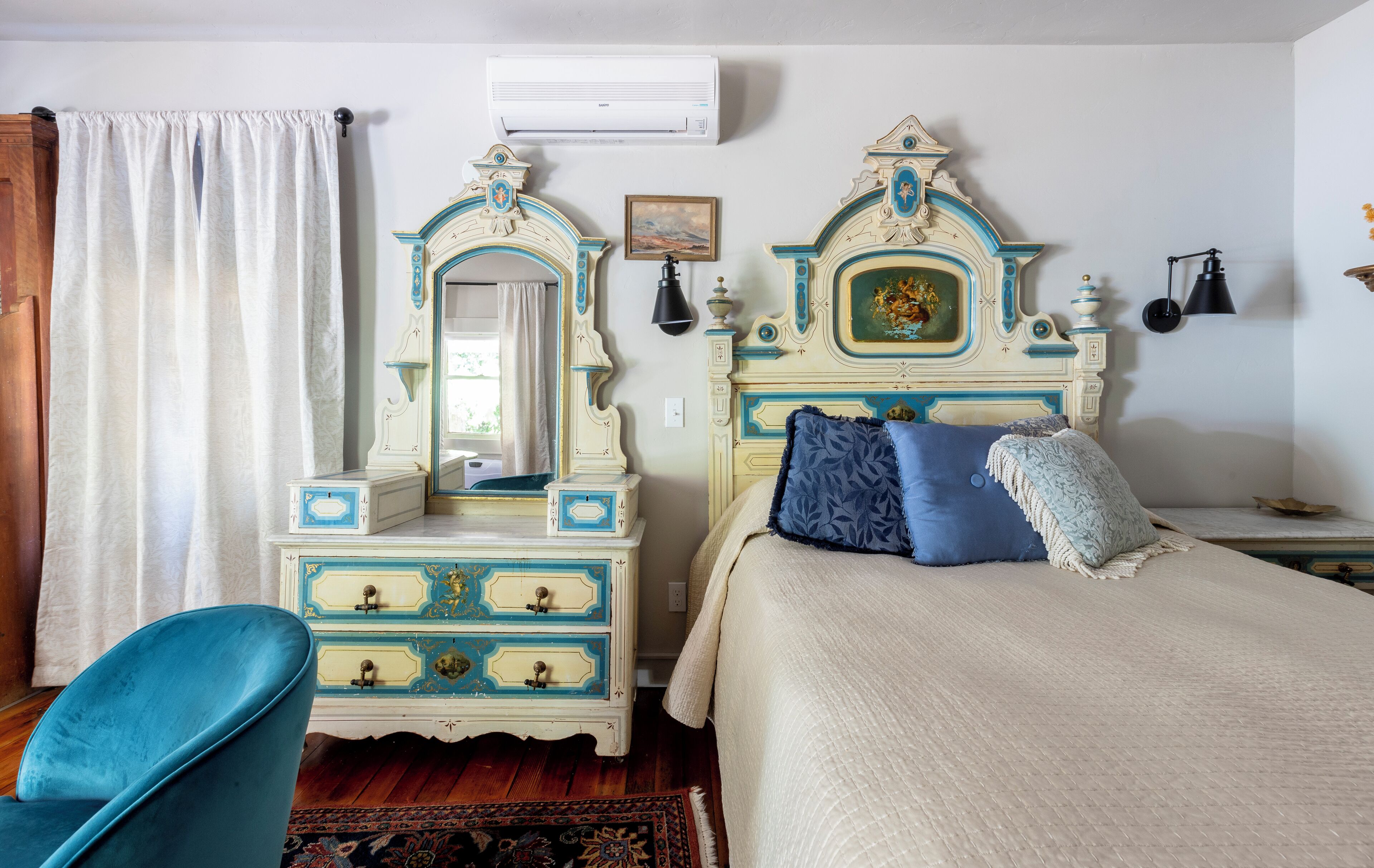 The Love Shack | Premium bedding, pillowtop beds, individually decorated