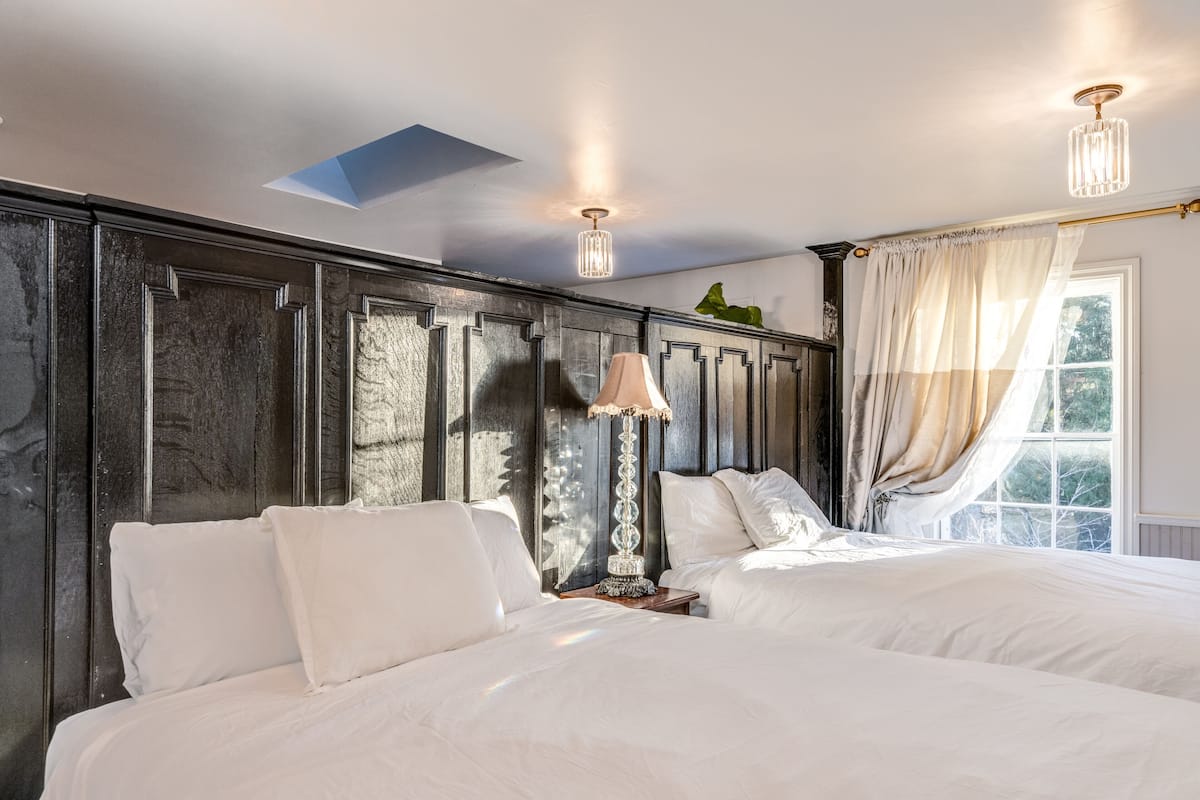 Gold Miner | Premium bedding, pillowtop beds, individually decorated