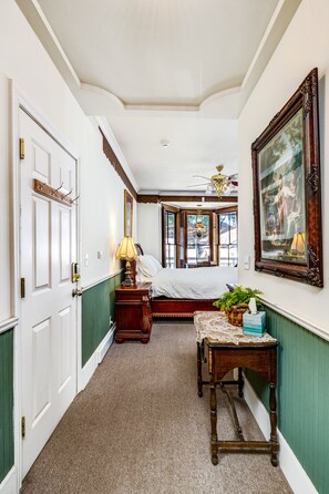 Steffen Family Room | Premium bedding, pillowtop beds, individually decorated - The Dutch Flat Hotel (Dutch Flat)