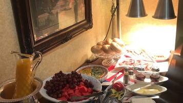 Kontinental frokost er inkludert i helgene