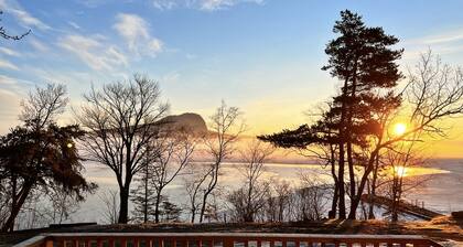 Cottage 3: Island View