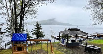 Cottage 7: River View