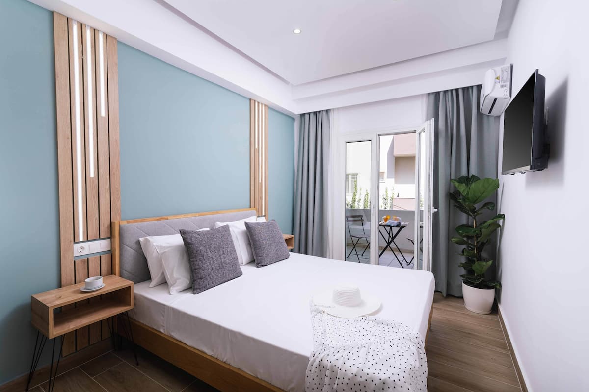 Deluxe Studio Suite