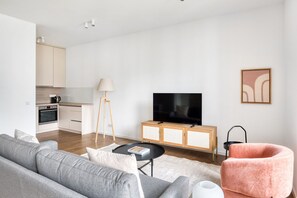 TV, stereo
