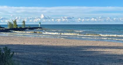 Prime Wellington Location with Water Views and Sandbanks Provincial Park Pass