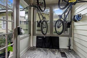 Interior - The Garden District Retreat - close to everything! (Baton Rouge)