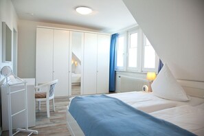 3 soverom, safe på rommet, skrivebord og wi-fi