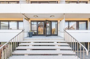 Unclassified image, 5 of 25, button - Meerblick - Logenplatz 26 - 1-zimmerwohnung mit Meerblick und ca. 35 m² Wohnfläche, für bis zu 2 (Wenningstedt-Braderup (Sylt))