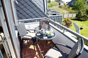 Unclassified image, 4 of 16, button - Domizil Strandläufer - Light-flooded 3-room apartment with approx. 68 m², for up to (Wenningstedt-Braderup (Sylt))