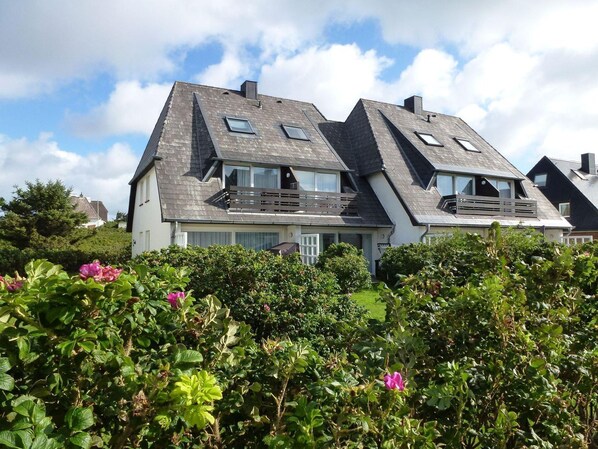 Imagen sin descripción, 1 de 15, botón