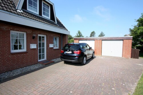 Jutta App. 6 - Beautiful 3-room apartment with approx. 76m² living space, for up to 4 persons.