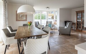 Imagen sin descripción, 5 de 40, botón