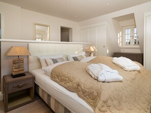 Imagen sin descripción, 3 de 40, botón