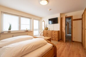 2 Schlafzimmer, WLAN, Bettwäsche