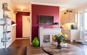 Uklassifisert bilde, 2 av 23, knapp