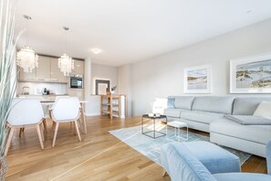 Unclassified image, 5 of 24, button - Sylt Four Seasons II - Gemütliche 2-zimmerwohnung mit Einer Größe von ca. 71 m², für 2 Personen (Wenningstedt-Braderup (Sylt))