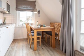 Dining - LH Dwarslöper, App.4 - Moderne Ferienwohnung mit ca. 50 m², für bis zu 4 Personen (Wenningstedt-Braderup (Sylt))
