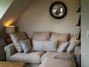 TV - Sylt Leif - Modern 2-room apartment on 2 levels on approx. 56 m² for up to 3 persons. (Wenningstedt-Braderup (Sylt))