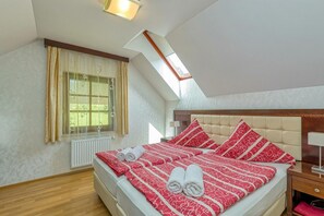 2 bedrooms, free WiFi, bed sheets