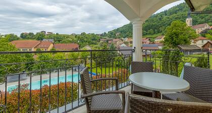 Pool Villa Silva Marija - App 102, PiĆĄece, Slovenia