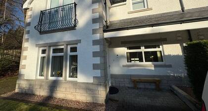 2 River Court, Invergarry