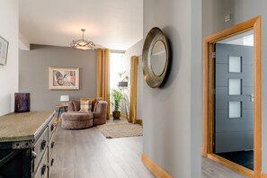 Luxury Apartment, Private Bathroom (19th Century Luxury Lodge) | Interior - Forman's Lodge (Musselburgh)